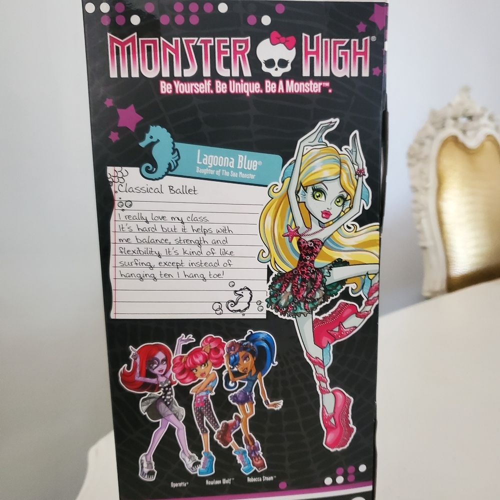 G1 NIB Monster High Dance Class Lagoona Blue & OPERETTA  Mattel BOTH DOLLS - Picture 3 of 5